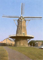 Deze ansicht van Hans Rebers ontvingen we op 24-10-2004, waarvoor onze hartelijke dank.