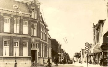 herenstraat met gem huis 1960